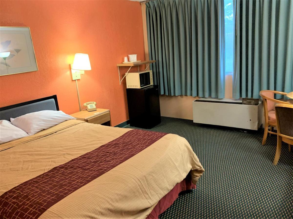 Red Carpet Inn & Suites Lima -Listing Partner Zewnętrze zdjęcie