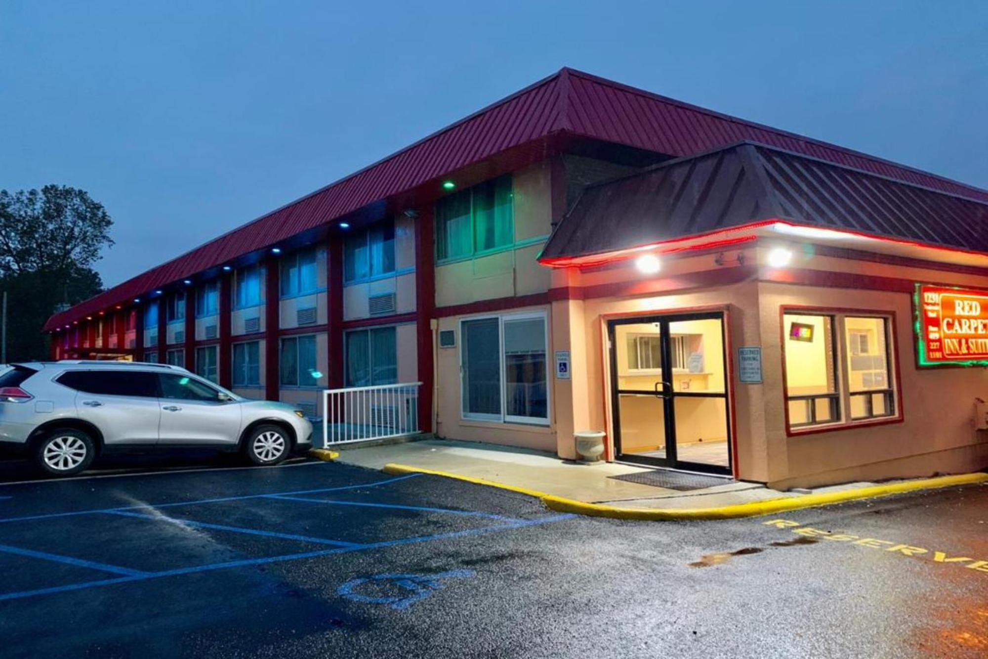 Red Carpet Inn & Suites Lima -Listing Partner Zewnętrze zdjęcie